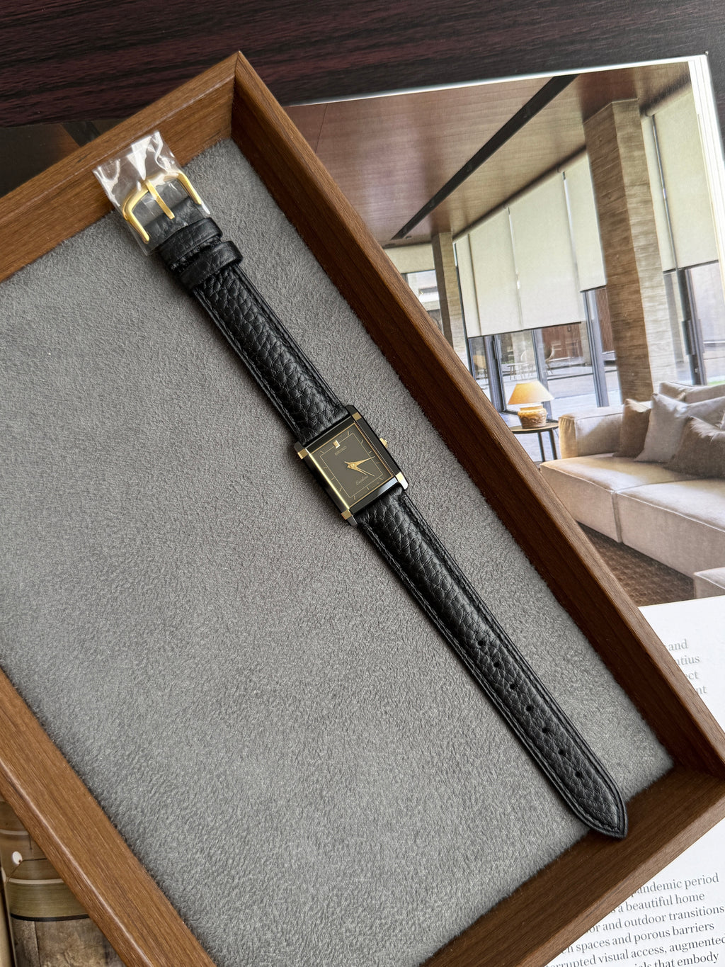 Rare Vintage 1985 Seiko Exceline Ceramic Case All-Black Tank
