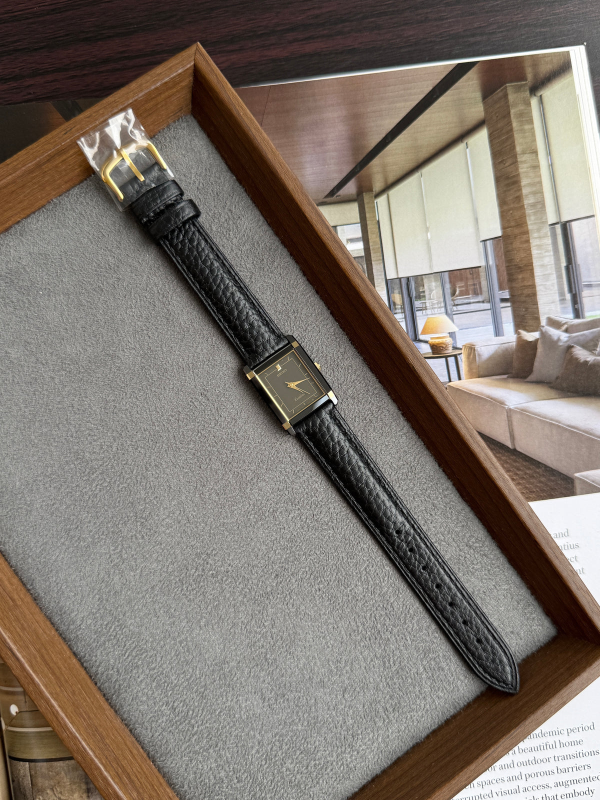 Rare Vintage 1985 Seiko Exceline Ceramic Case All-Black Tank