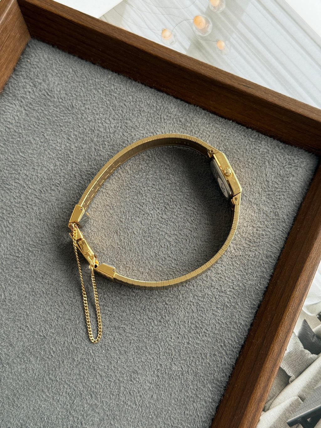 Rare Vintage 1985 Seiko ‘Polo’ Striped Gold Toned Metal Band Bracelet