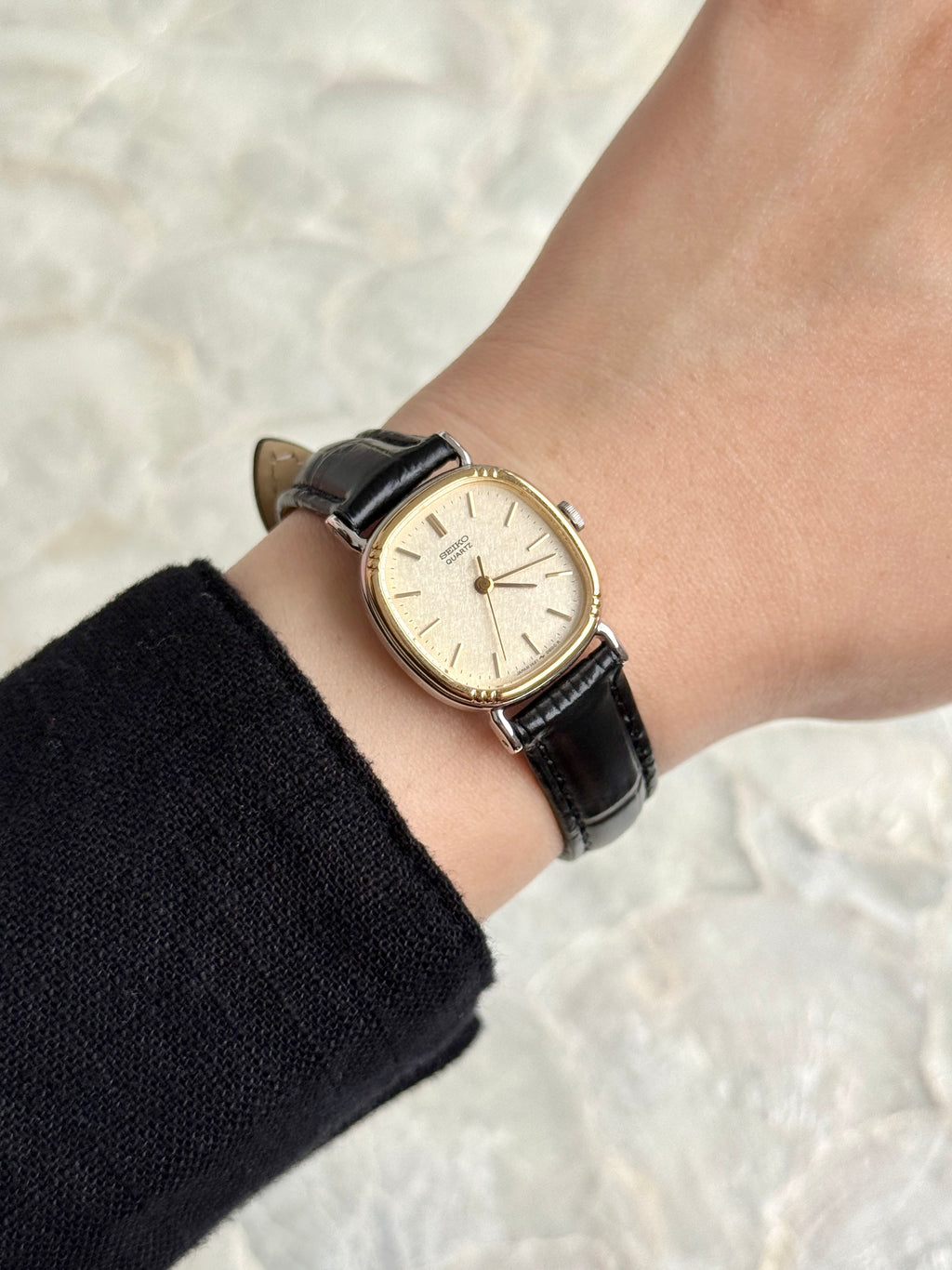 Vintage Seiko Two Toned Cushion Case Champagne Dial
