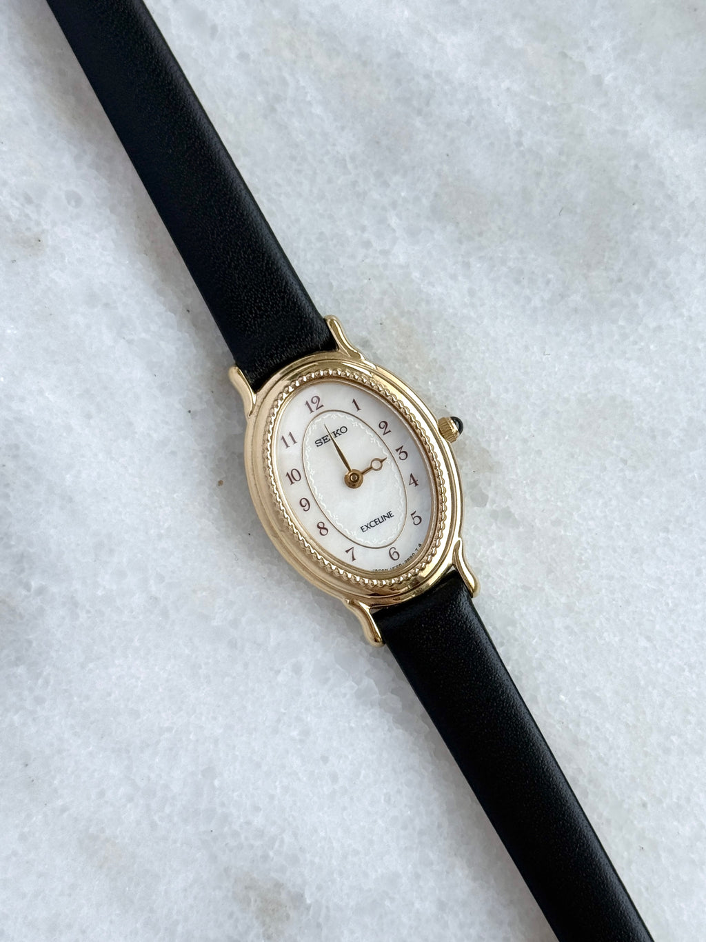 Rare Vintage 1990s Seiko Exceline Mother-of-pearl 'Baignoire' Case
