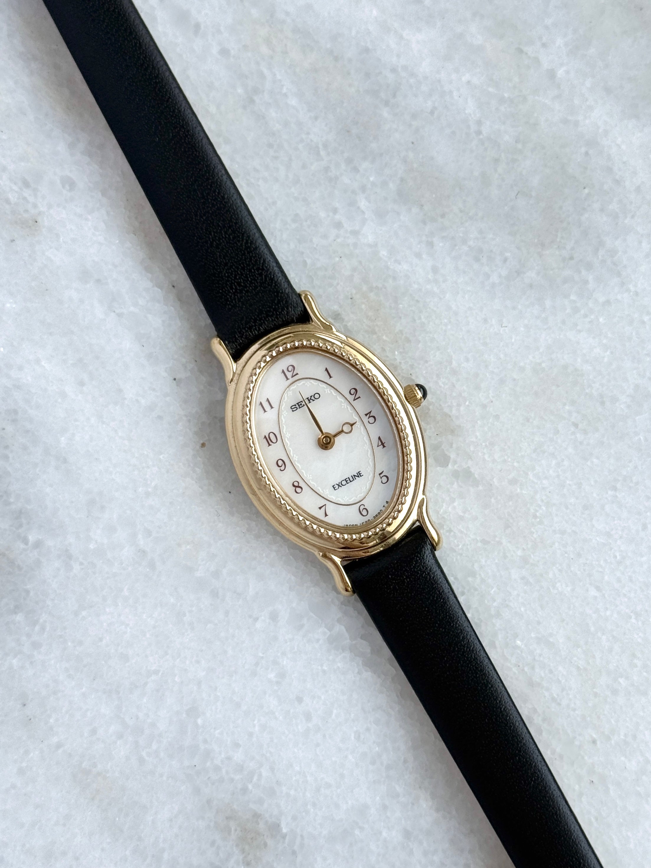 Rare Vintage 1990s Seiko Exceline Mother-of-pearl 'Baignoire' Case