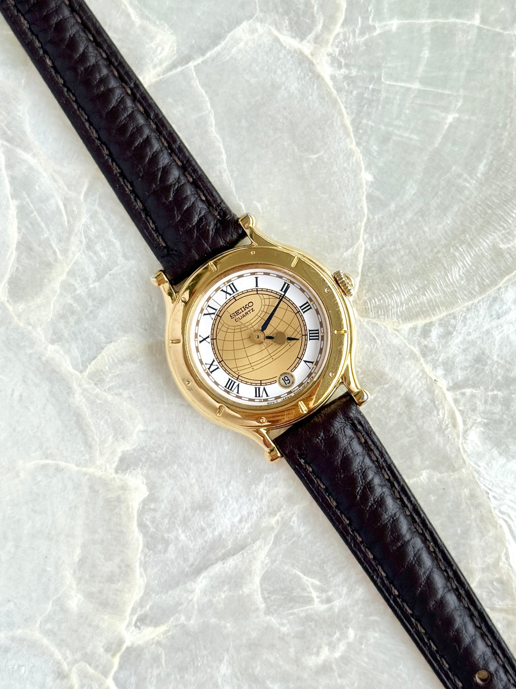 Very Rare Vintage 1990s Seiko Age of Discovery - Ladies Golden Globe