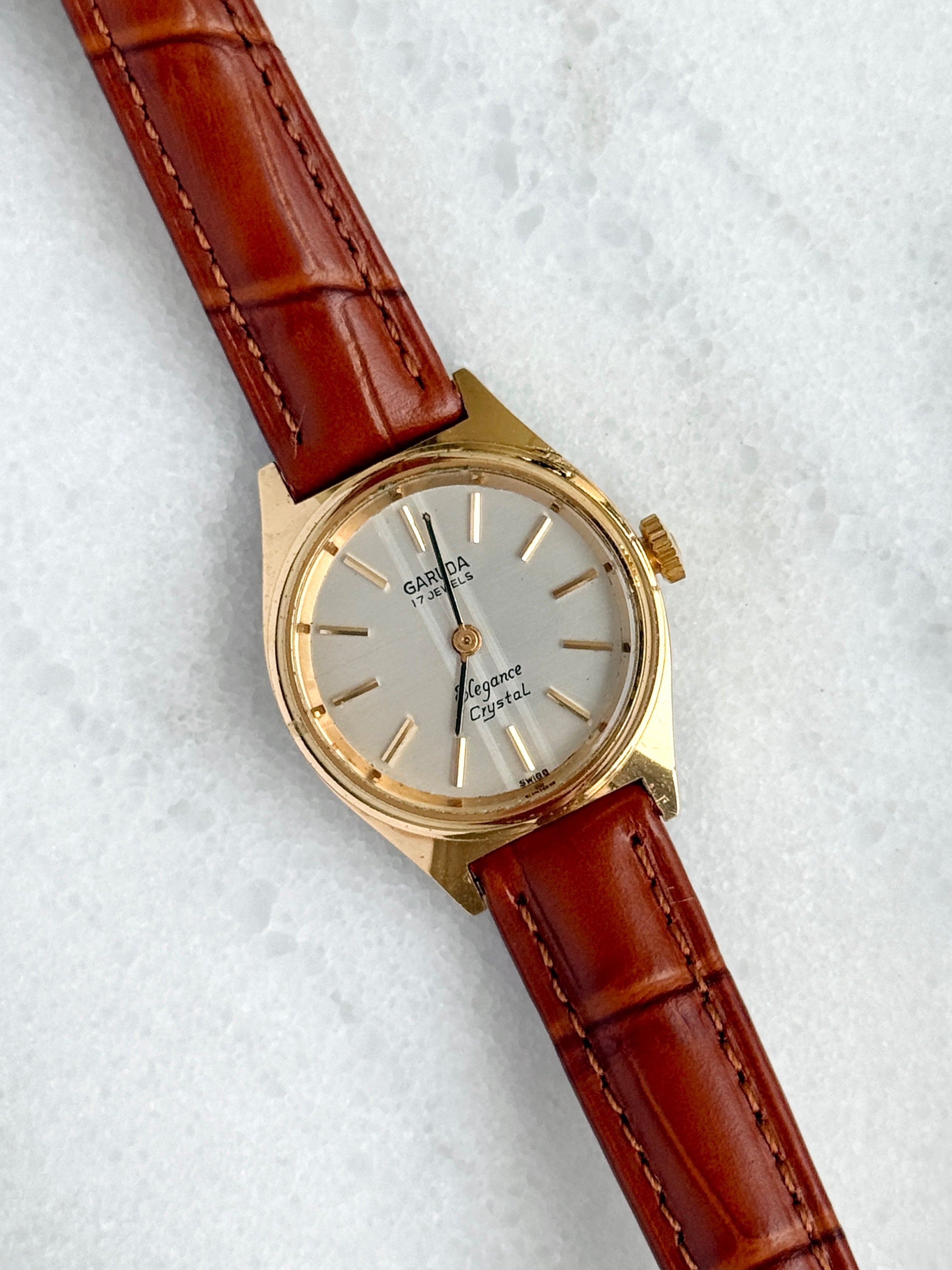 Vintage 1980s Garuda Swiss Mechanical Manual Winding