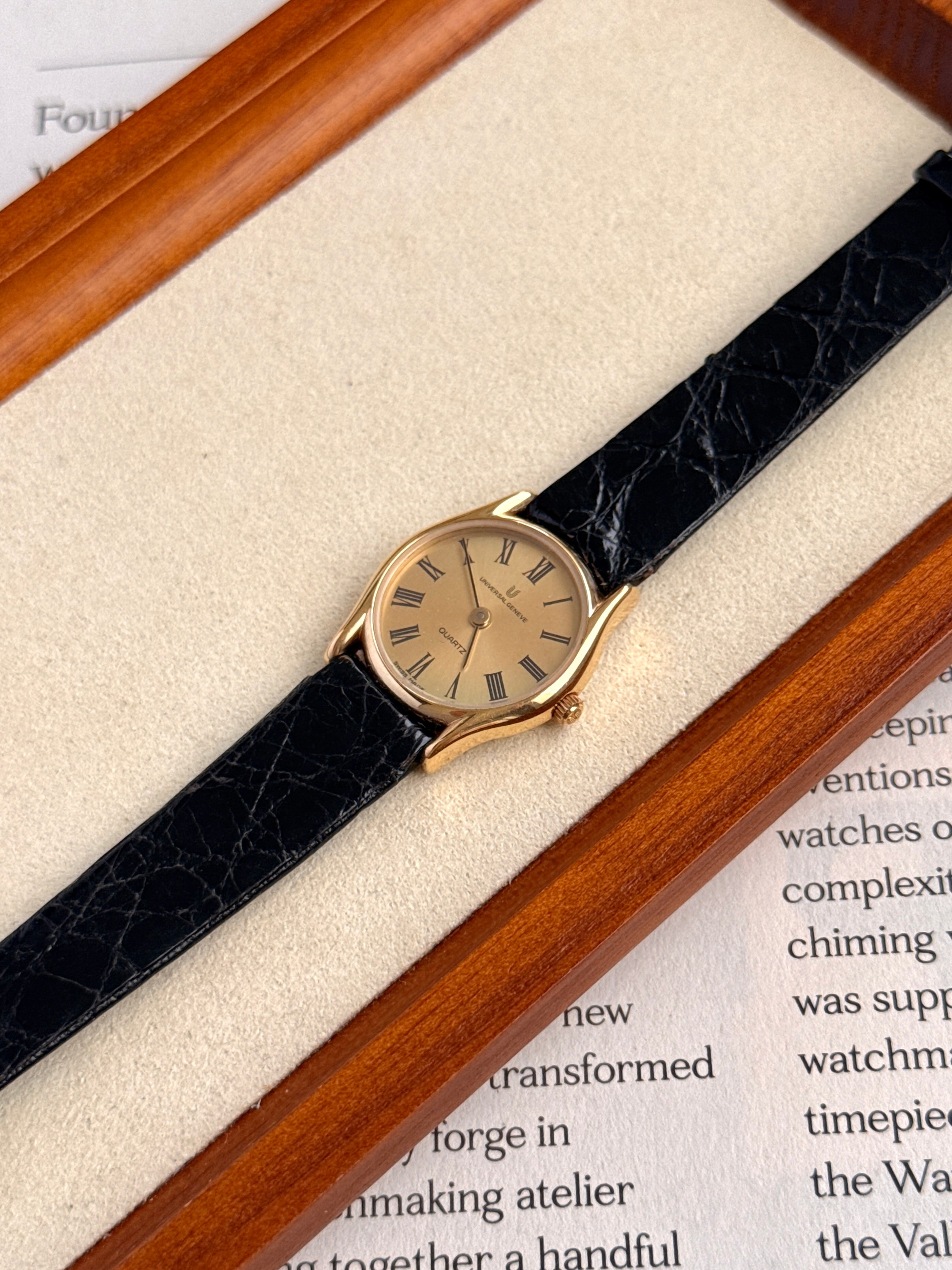 Rare Full Original Vintage Universal Geneve Gold-plated Sunburst Dial
