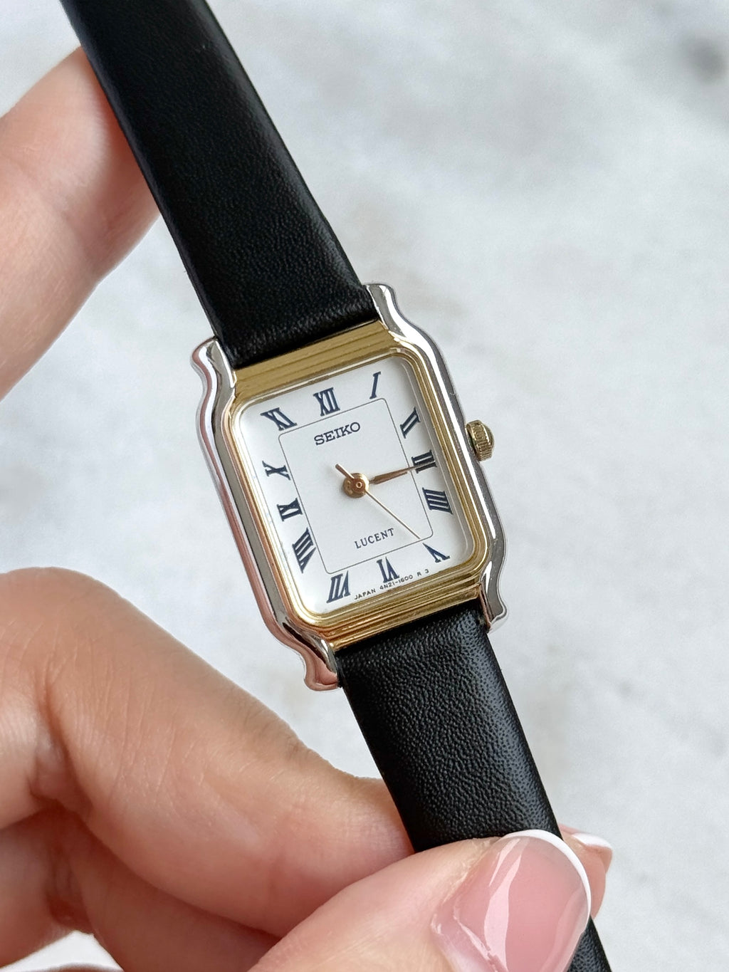 Vintage 1990s Seiko Lucent Two Toned Roman Petite Tank