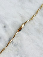 Vintage Alba Elongated Oval Open-Link with Black Dial