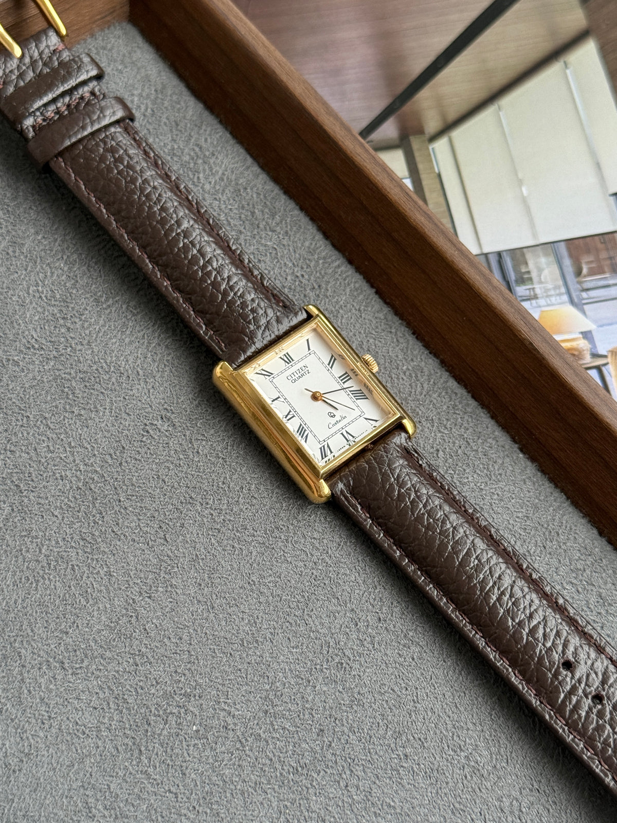 Vintage 1980s Citizen Castalia 24mm White Roman Dial Gold-Plated Tank
