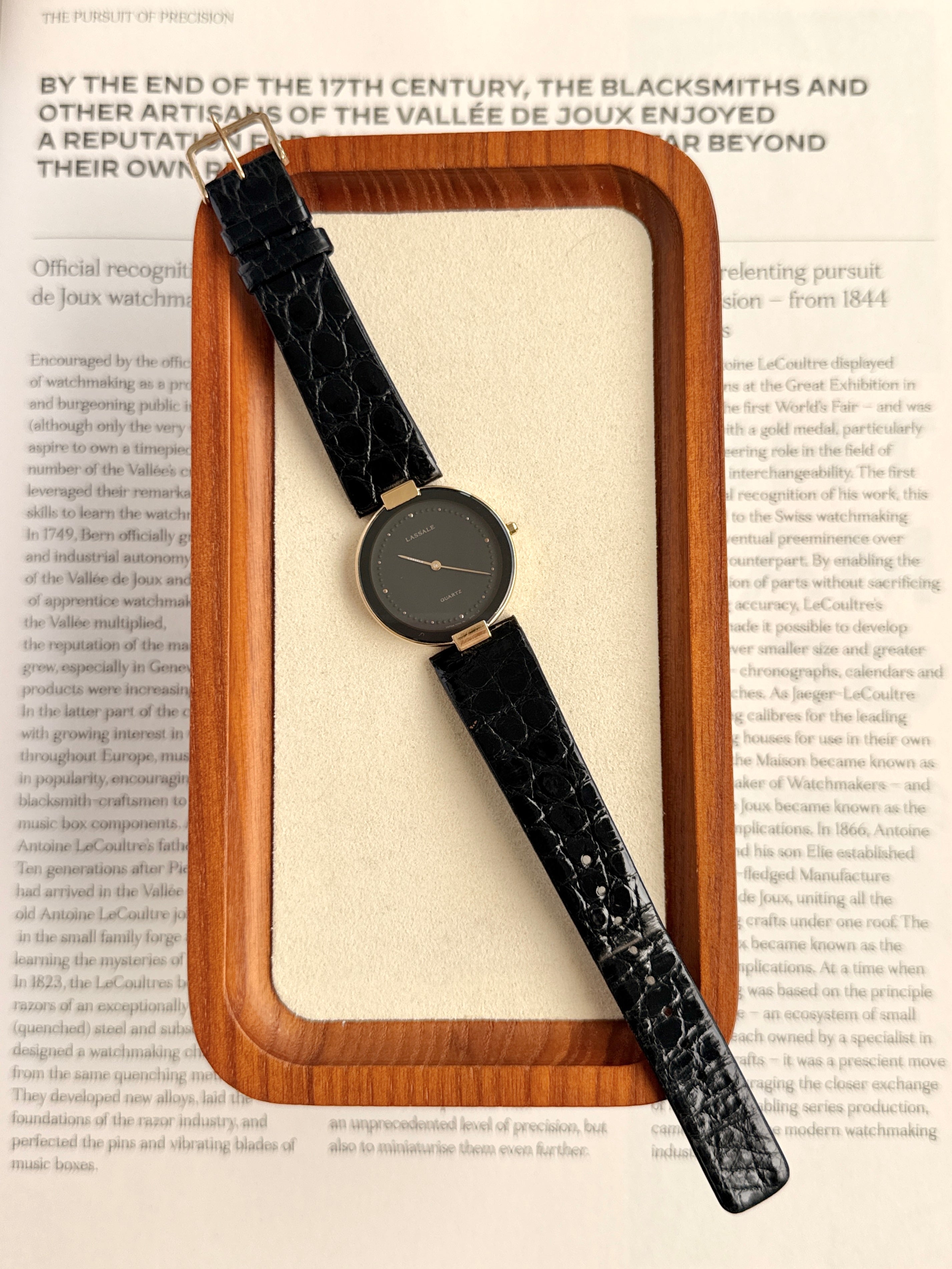 Rare Full Original Vintage Seiko Lassale Ultra-Thin Profile "Black Moon"