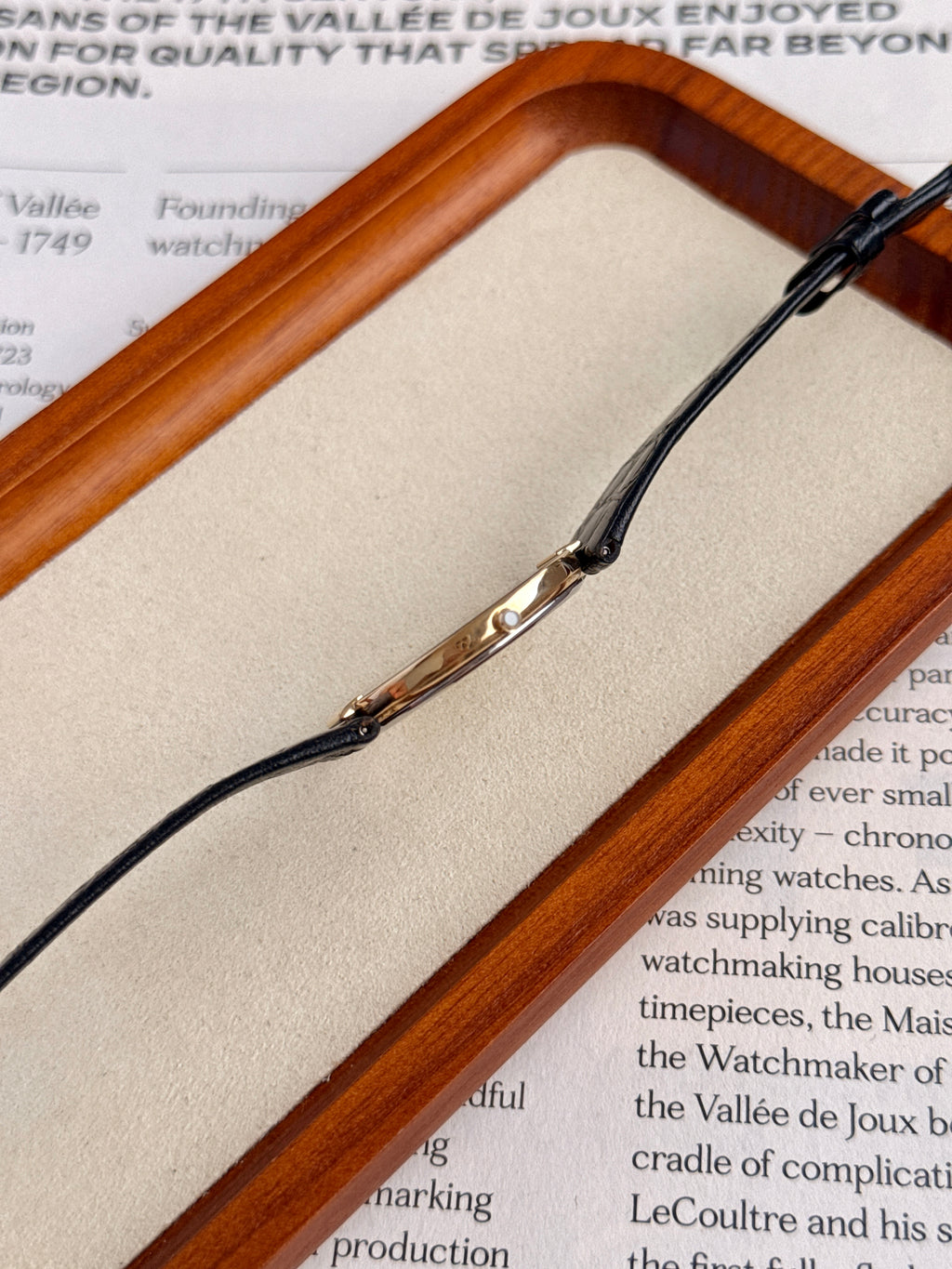 Rare Full Original Vintage Seiko Lassale Ultra-Thin Profile "Black Moon"