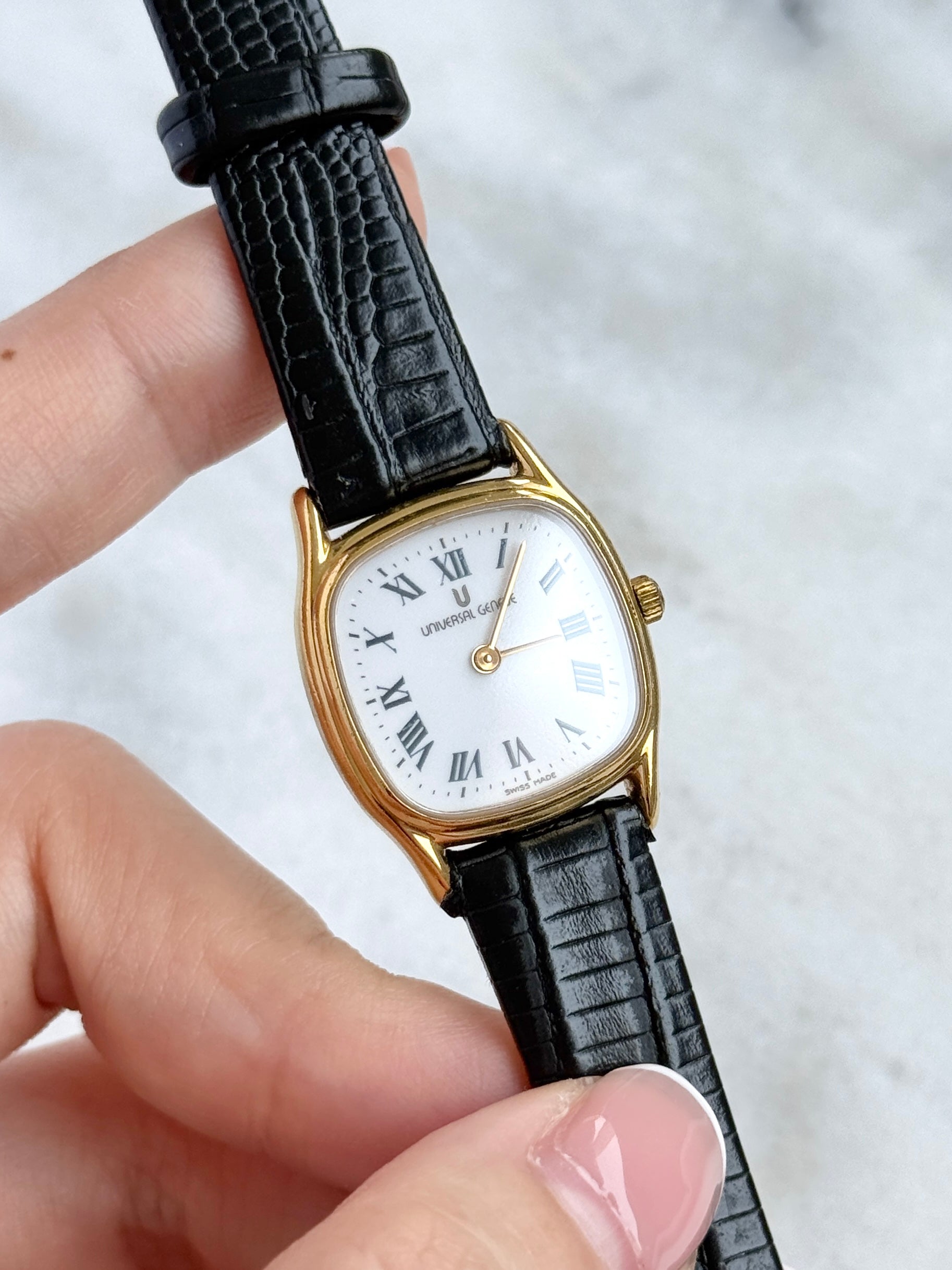 Vintage Universal Genève Swiss Made Petite Roman Square Tank