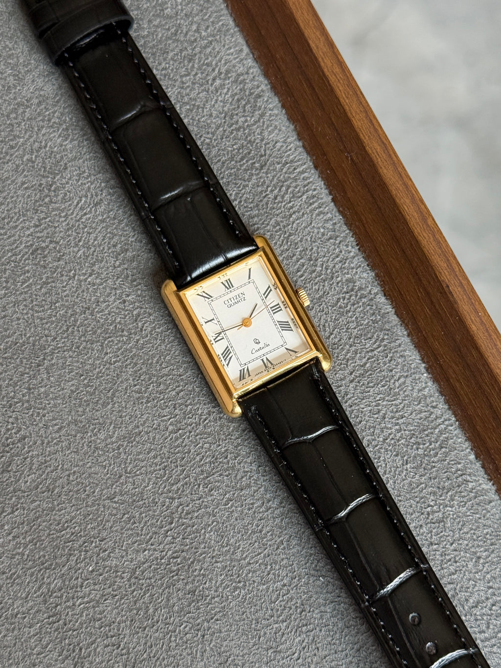 Vintage 1980s Citizen Castalia 24mm White Roman Dial Gold-Plated Tank