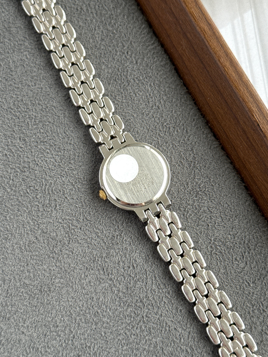 Vintage 1992 Seiko Tissé Two Toned with White Roman Dial