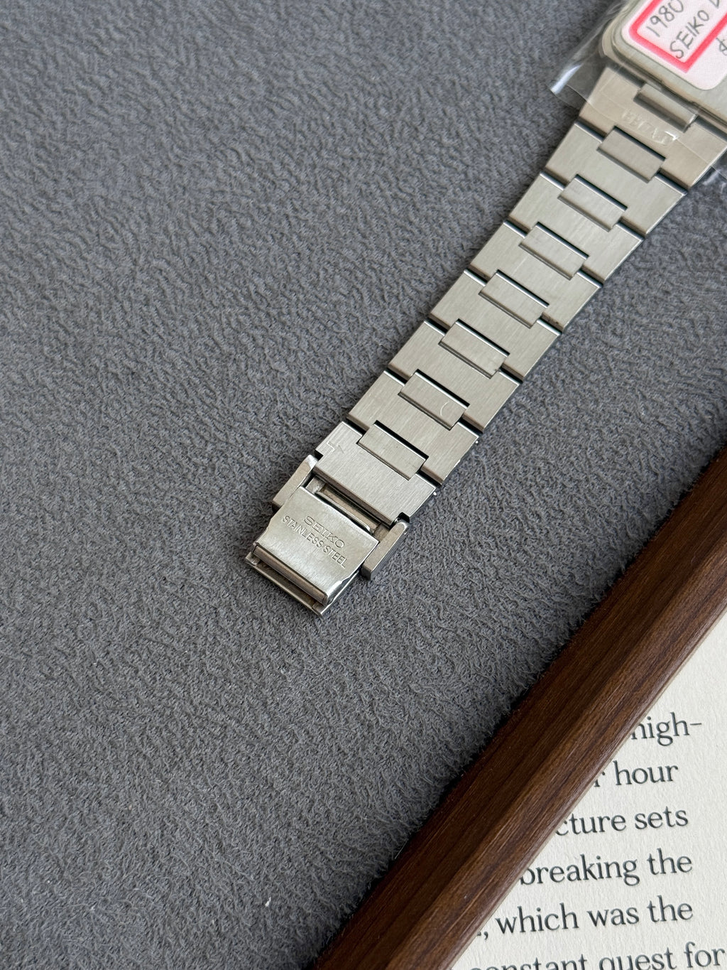 Rare 1980s Vintage 27mm Seiko Dolce Window Pane Links
