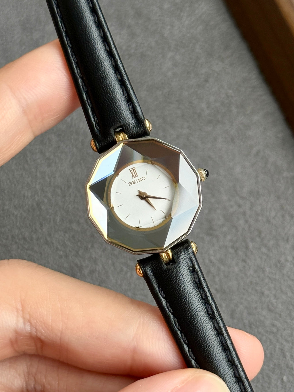 Rare Vintage 1989 Seiko Star-cut Faceted Glass