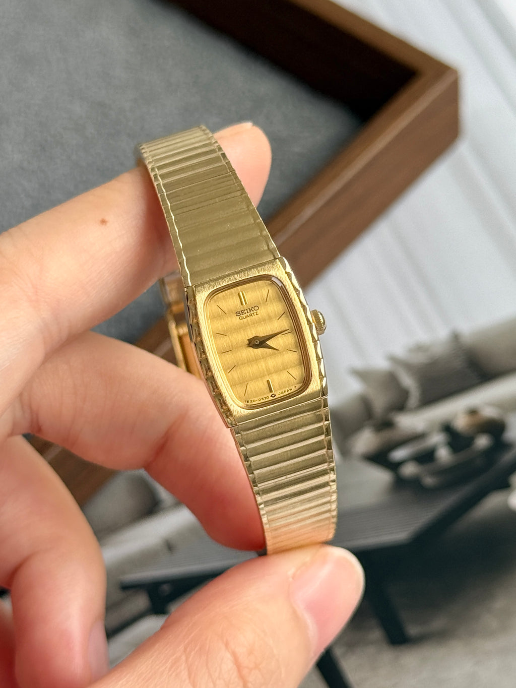 Rare Vintage 1985 Seiko ‘Polo’ Striped Gold Toned Metal Band Bracelet