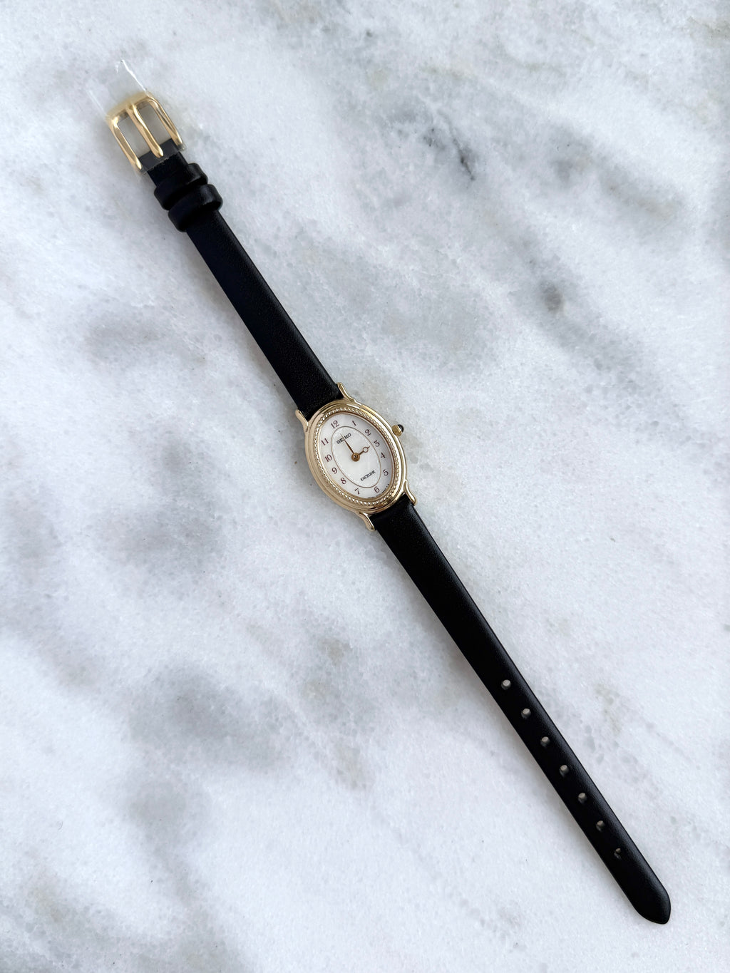 Rare Vintage 1990s Seiko Exceline Mother-of-pearl 'Baignoire' Case