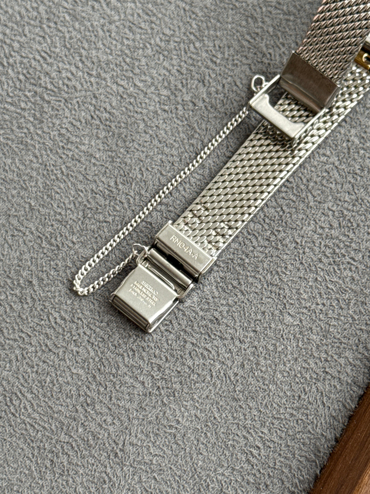 Rare 1987 Vintage Seiko Exceline Tank Faceted Glass Braided Band Bracelet