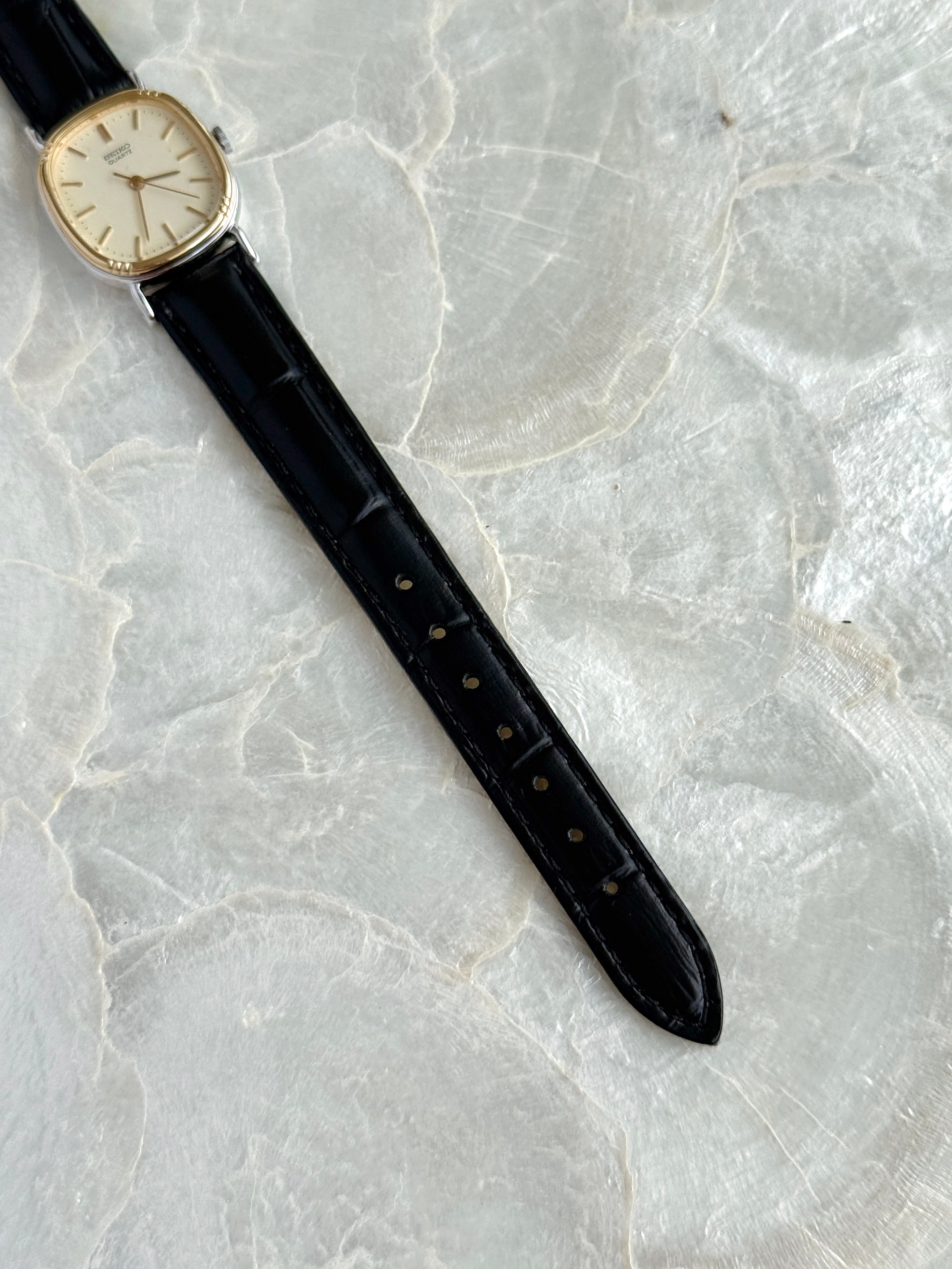Vintage Seiko Two Toned Cushion Case Champagne Dial