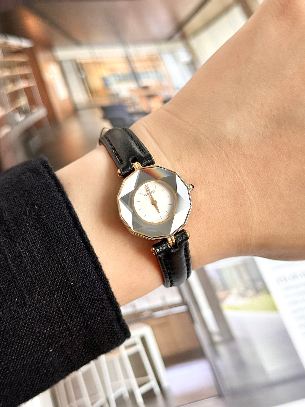 Rare Vintage 1989 Seiko Star-cut Faceted Glass