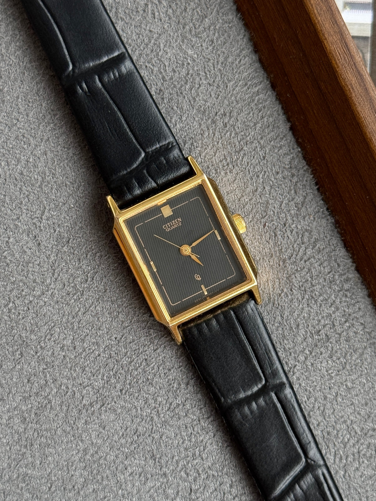 Vintage Citizen Gold Toned Black Striped Dial Tank