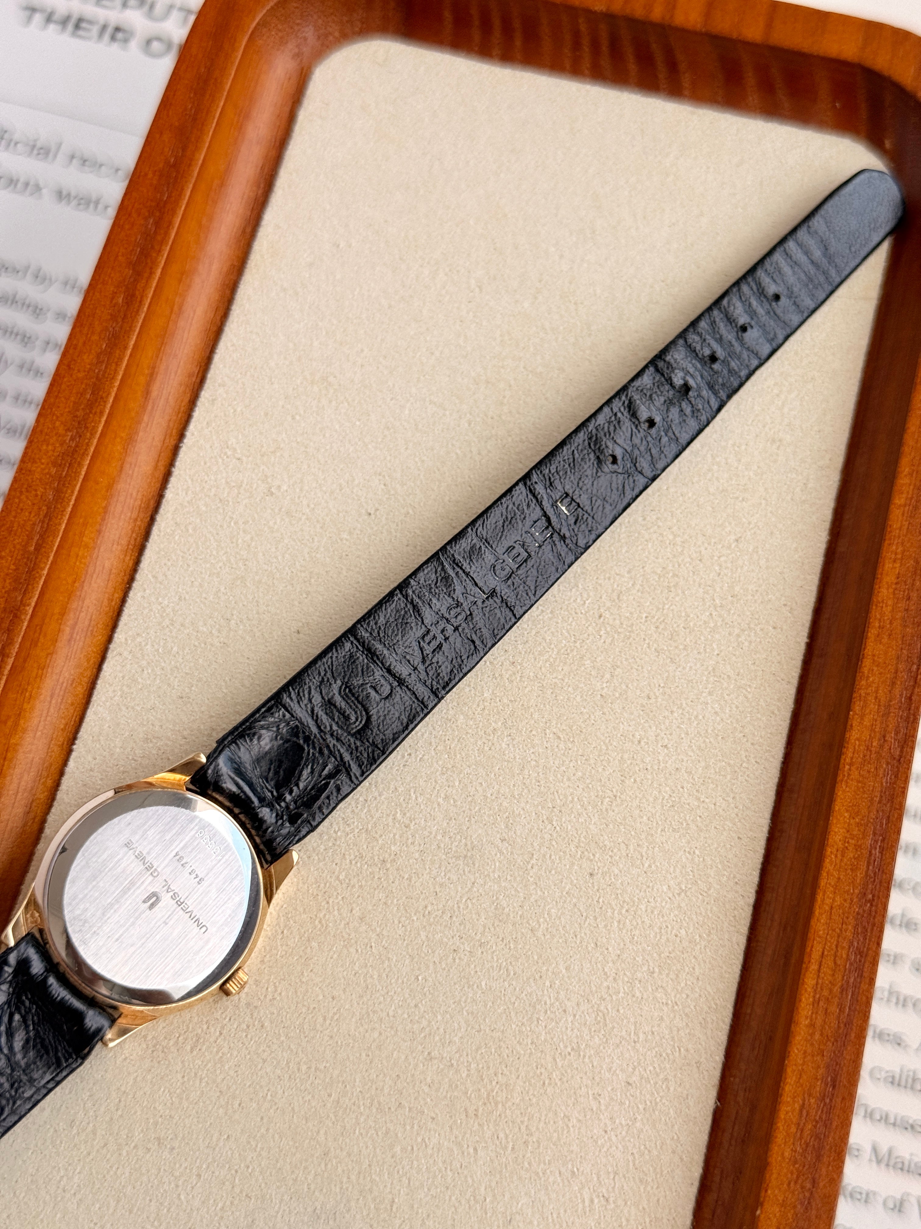 Rare Full Original Vintage Universal Geneve Gold-plated Sunburst Dial