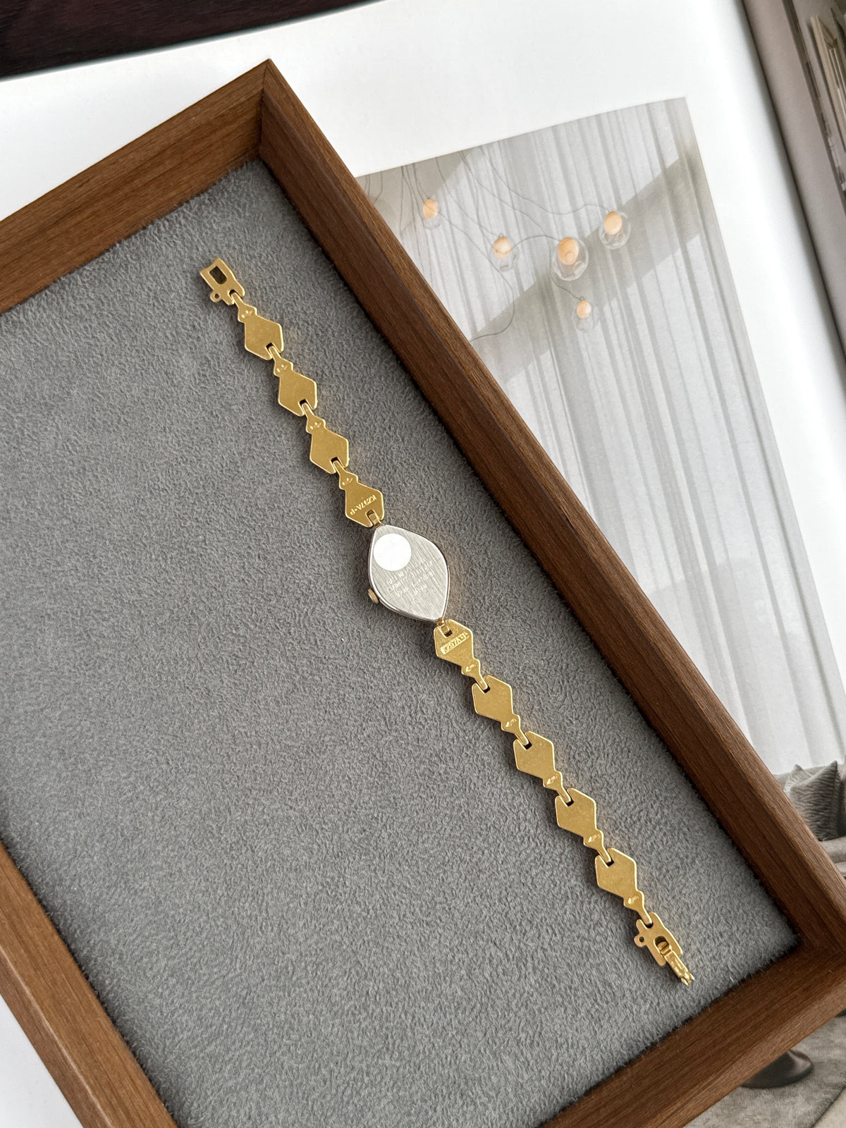 Rare Vintage 1990s ALBA by Seiko Gold Toned ‘Black Diamond’ Bracelet