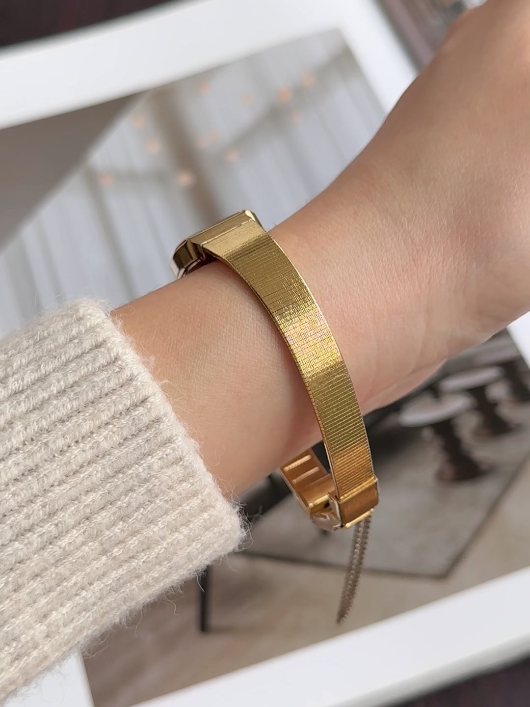 Vintage 1991 Seiko Octagonal Case Gold-Plated Metal Band Bracelet