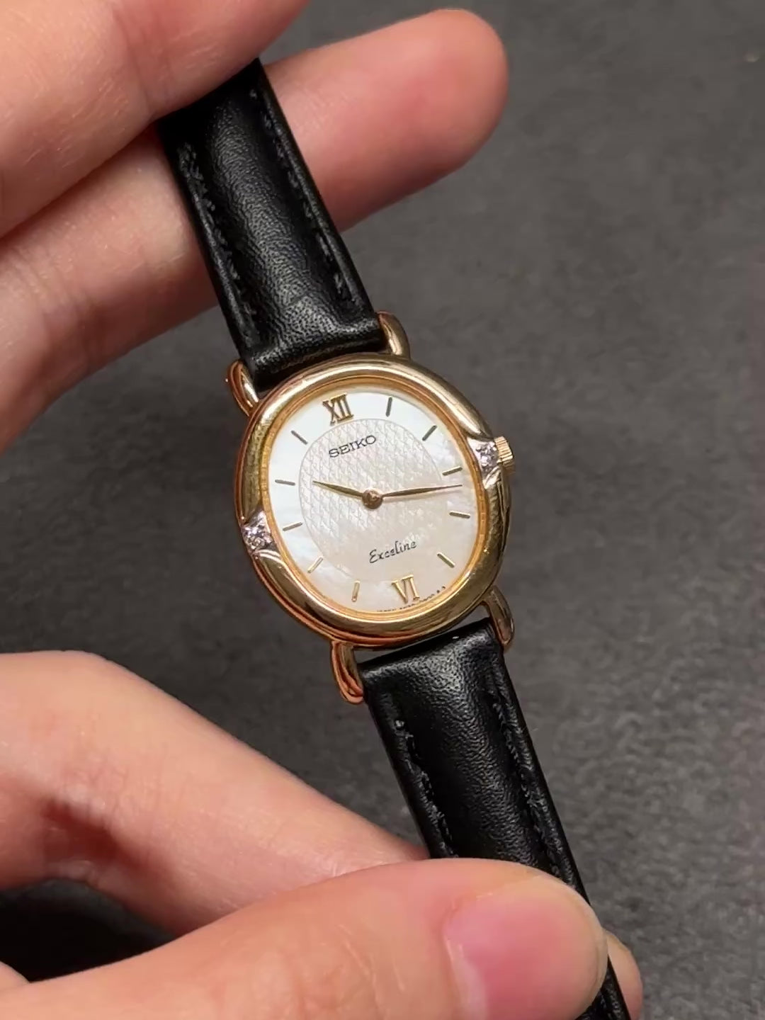 Rare Vintage 1990-2000s Seiko Exceline Mother-of-pearl Oval Dial with Diamonds