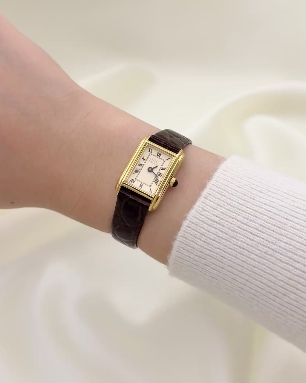 Estée Lauder Classic Roman Numerals Petite Tank