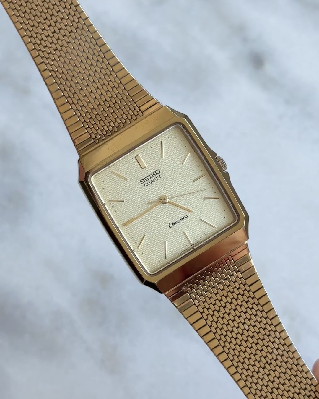 Vintage 1985 Seiko Chronos 29mm Rectangular Case with Integrated Bracelet